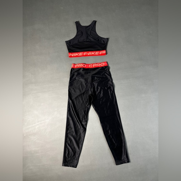 Nike Pro Set (Leggings and Top) Dri Fit Size M - Picture 6 of 7